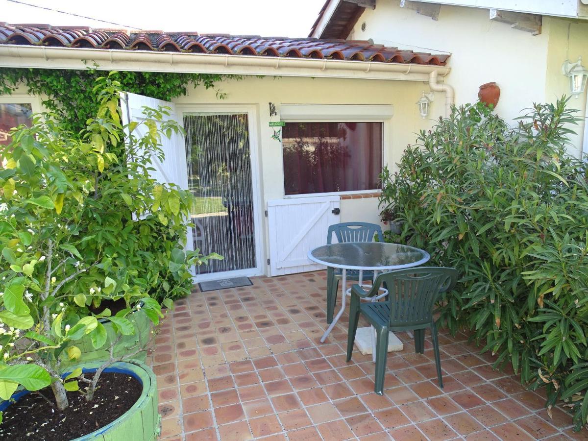Chambres D'Hotes Bien Etre 47 Sos Exteriör bild