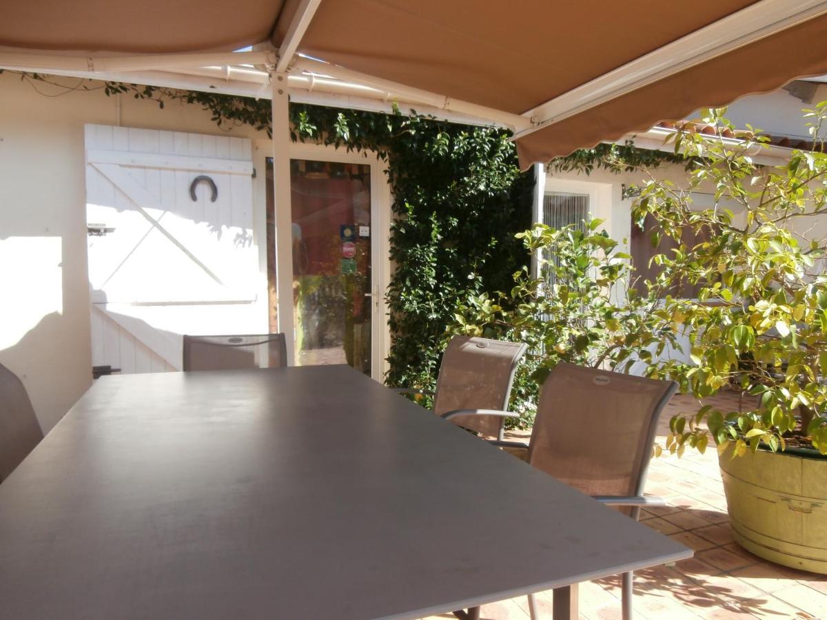 Chambres D'Hotes Bien Etre 47 Sos Exteriör bild